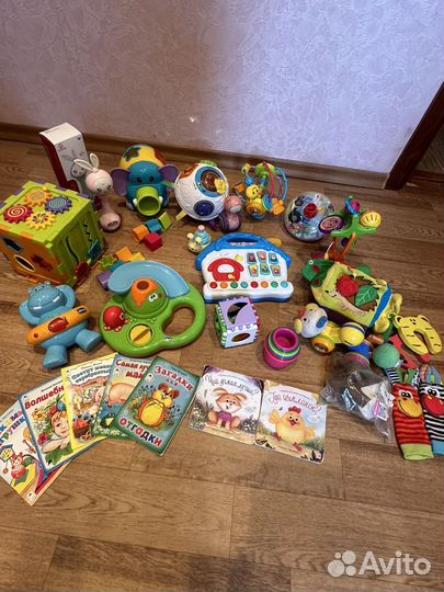 Развивающие игрушки пакетом