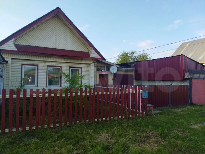 Дом 42 м² на участке 10 сот.