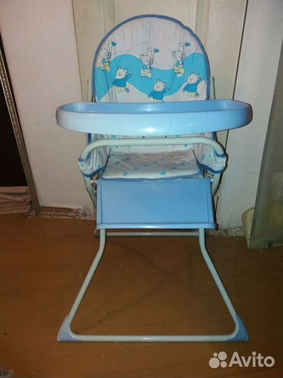 Детский стульчик для кормления