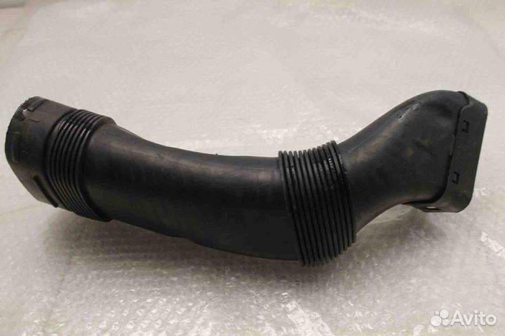 Патрубок воздушного фильтра BMW F07 F10 F11 F0