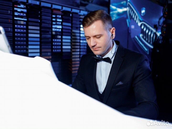 Пианист на мероприятие