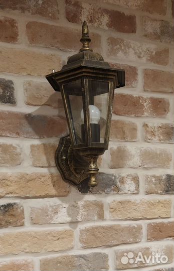 Светильник уличный настенный