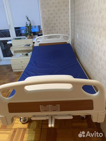 Кровать специальная для лежачего больного