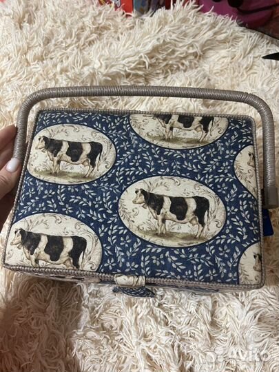 Корзина/ шкатулка для шитья, вязания, вышивания