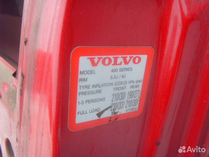 Дверь передняя правая 3345182 Volvo 440 1988-1996