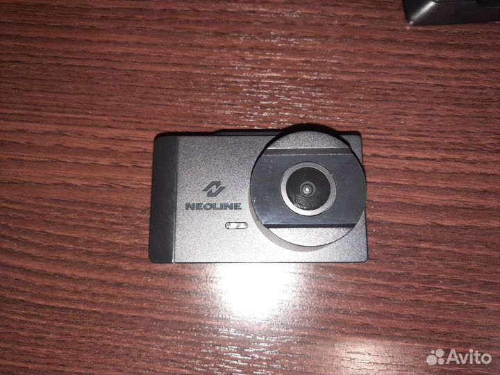 Видеорегистратор neoline X32