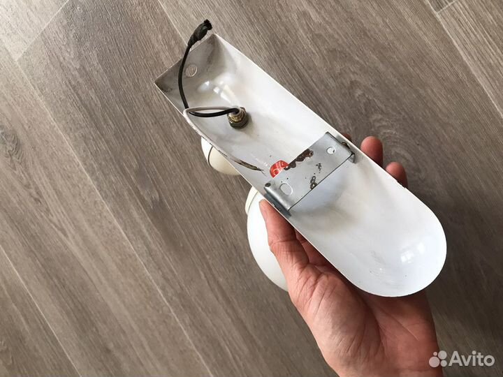 Светильник настенный