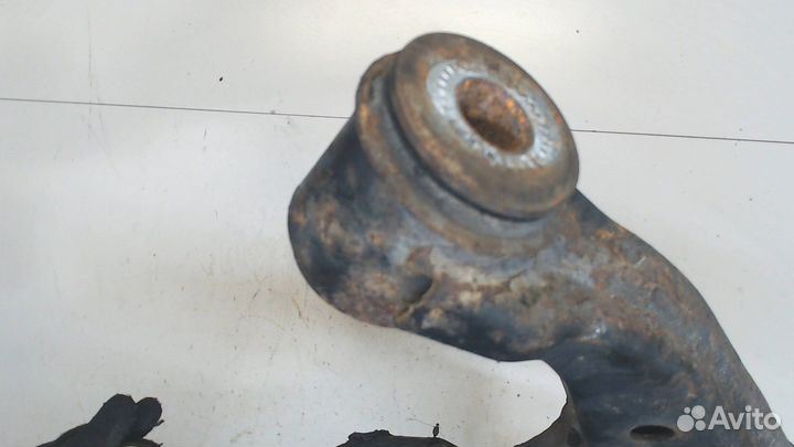 Рычаг подвески Toyota 4 Runner, 2004