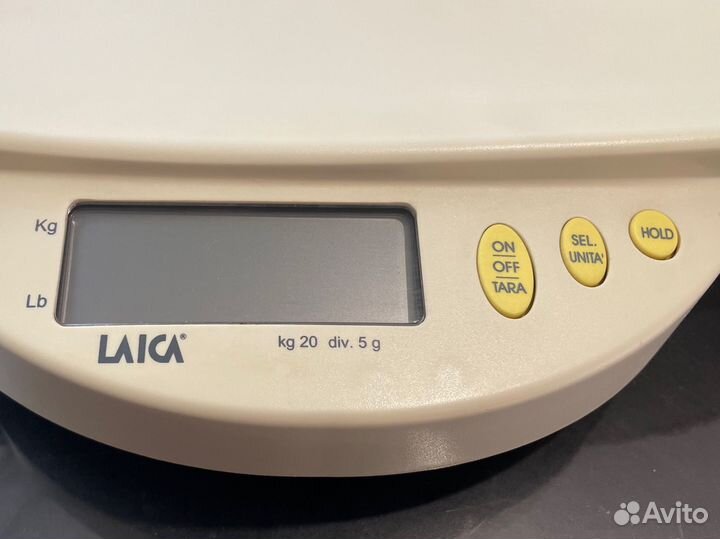 Весы для новорожденных laica
