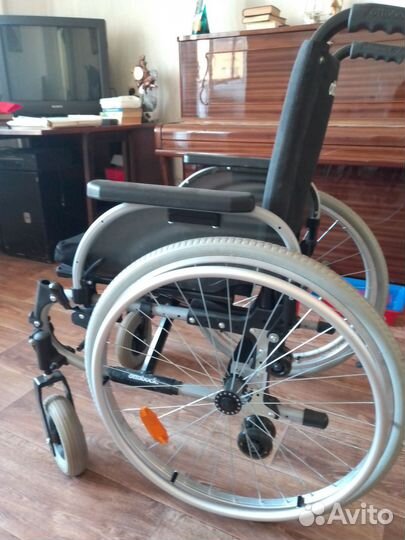 Ивалидная коляска