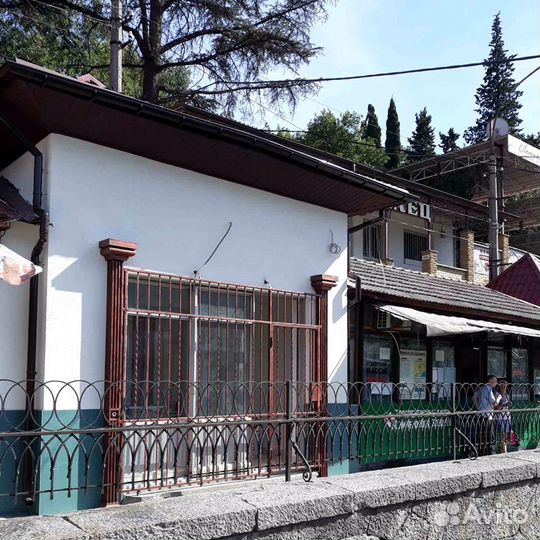 Продавец-консультант