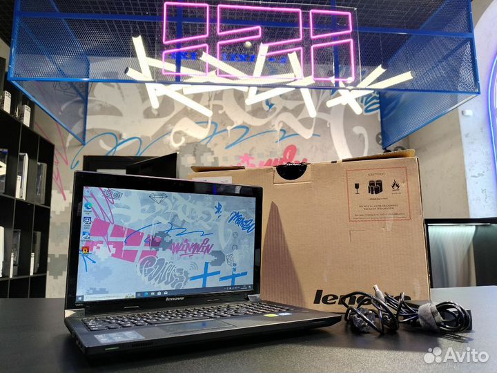 Ноутбук Lenovo V580c i5 3230M, GT740M, 6Gb, 240Gb 15.6