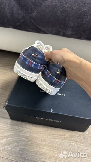 Кеды белые tommy hilfiger