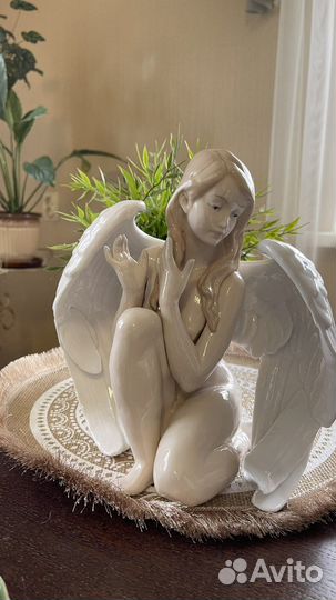 Статуэтка ангел