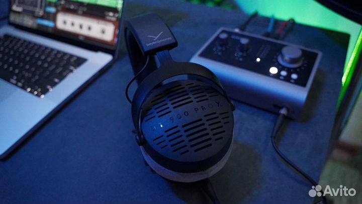 Звукорежиссер, сведение и мастеринг, студия