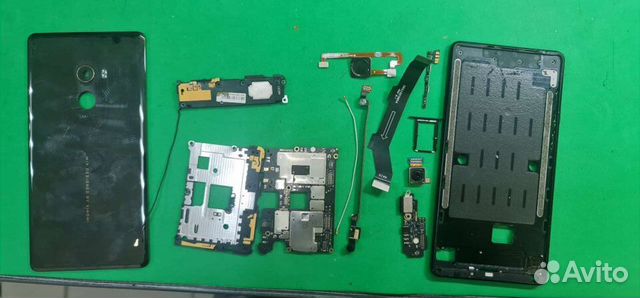 Xiaomi Mi Mix 2 разбор