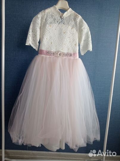 Праздничное платье для девочки