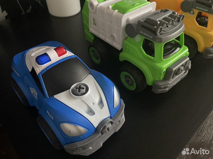 Модель сборная Mobicaro Мусоровоз с шуруповертом