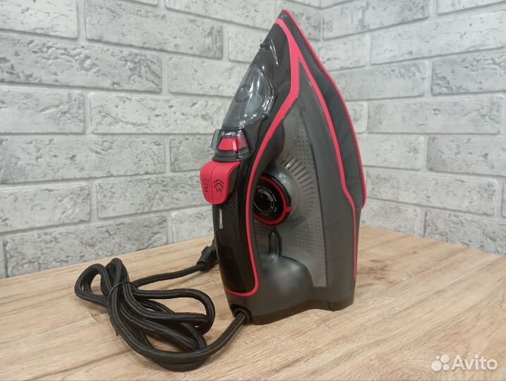 Утюг паровой SI-2467сbp