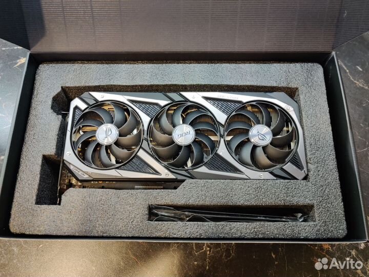 Видеокарта Asus ROG Strix RTX3060 12G