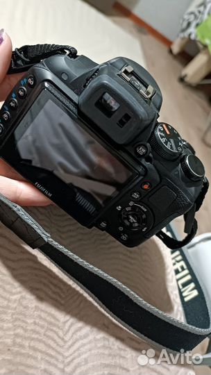 Профессиональный фотоаппарат