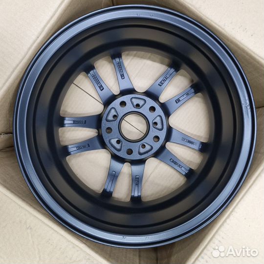 Литве диски на Renault Fluence R15 5x114,3