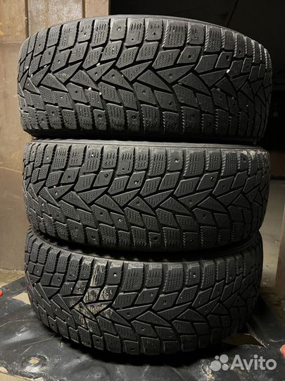 Dunlop SP Winter Ice 02 205/50 R17 93T