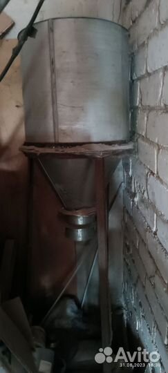 Ёмкость для фасовки сыпучих продуктов