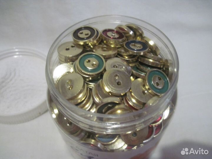 Пуговицы металл разноцветные