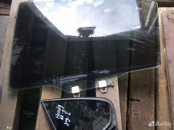 Стекло Honda Accord 8 заднее левое