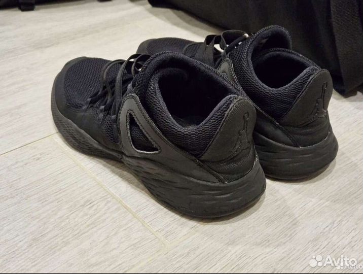 Кроссовки мужские nike air jordan