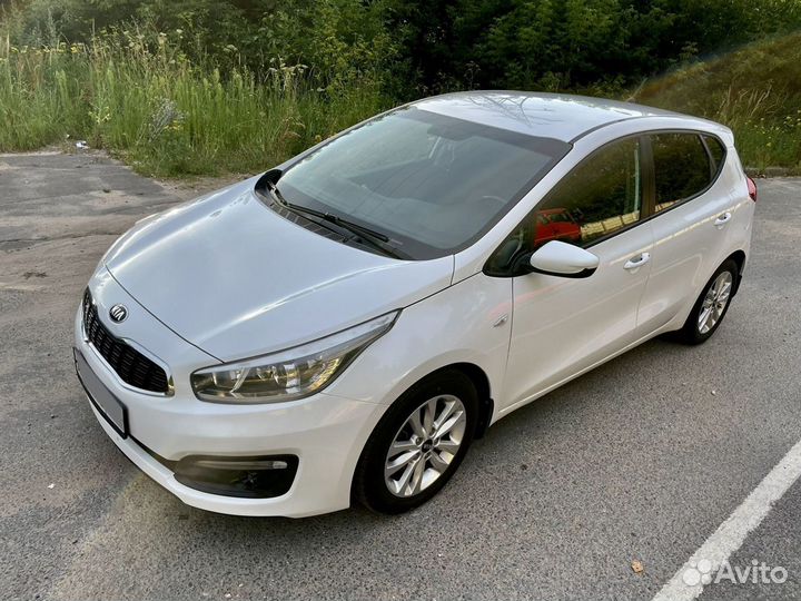 Kia Ceed 1.6 AT, 2015, 136 800 км