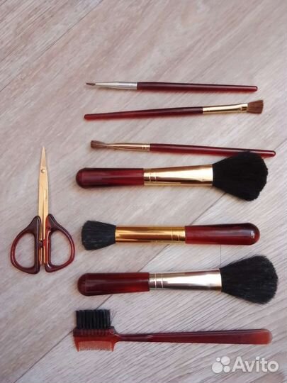 Набор косметических кистей