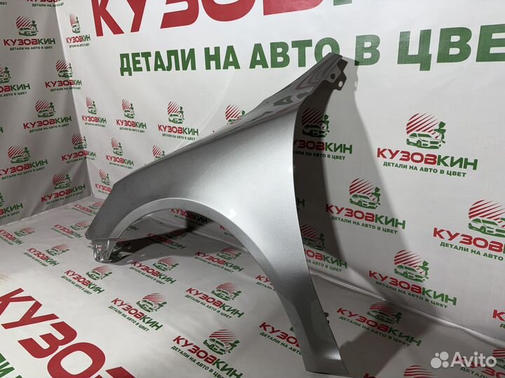 Крыло переднее левое новое Skoda Octavia 08-13 все