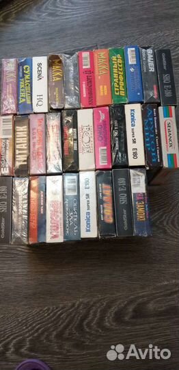 Видеокассеты с фильмами