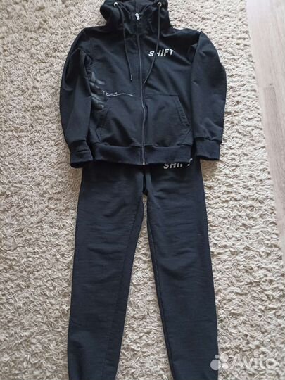 Спортивный костюм для мальчика 146