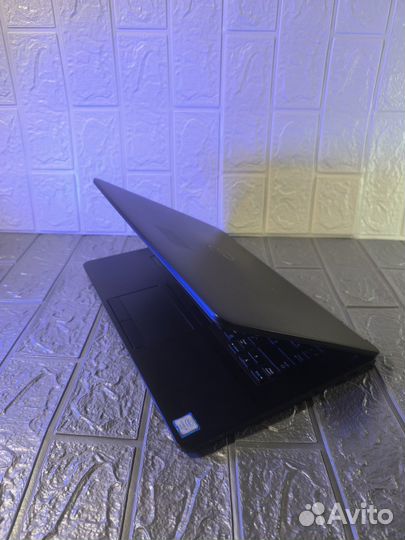 Мощный ноубук Dell latitude