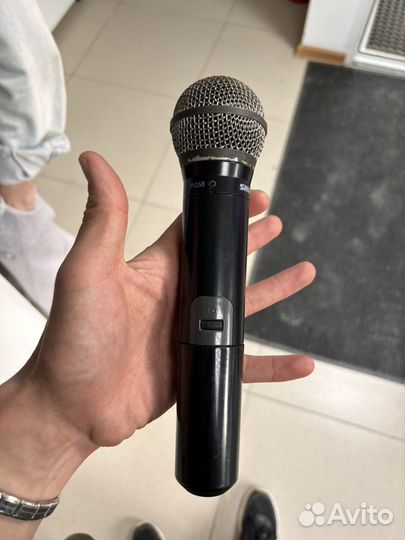 Радиомикрофон shure pg58 с базой pg4