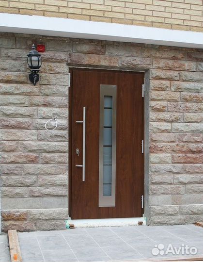 Входная дверь
