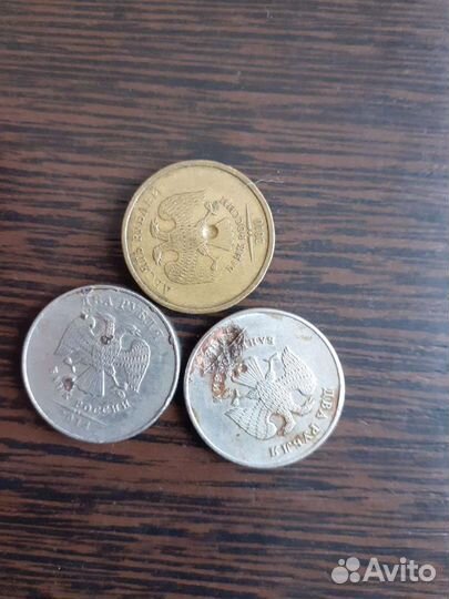 Монеты. Брак. Раковины. 2руб. 10руб