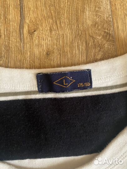 Футболка женская