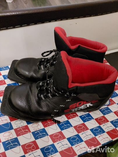 Лыжные ботинки