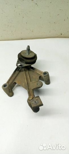 Опора Renault Kangoo 1 KC 1.4 2006