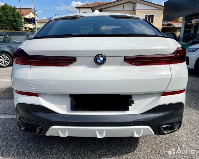 BMW X6 3.0 AT, 2023, 5 км