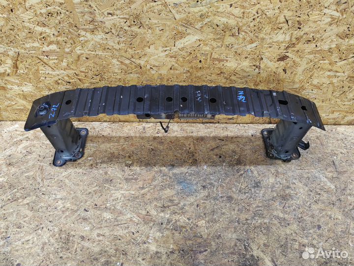 Усилитель переднего бампера Ford focus 2 c-max