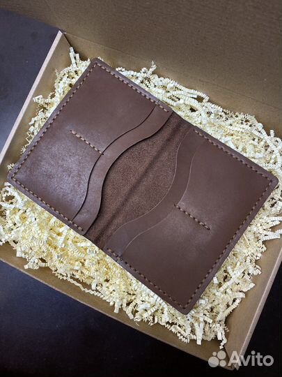 Обложка для паспорта кожаная