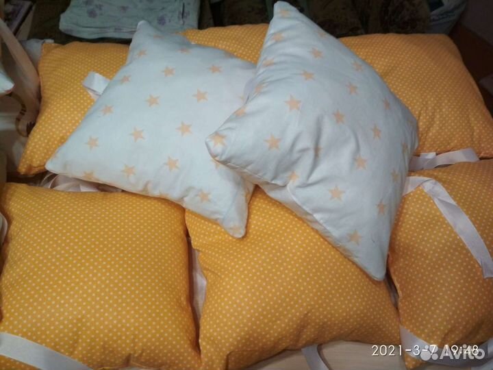 Бортики в кроватку