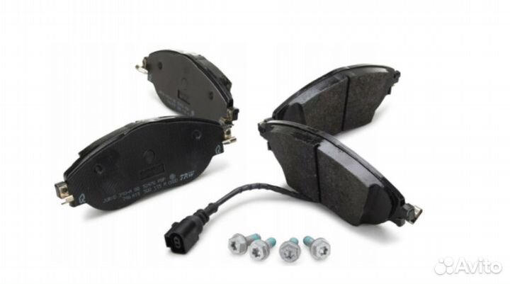 Колодки тормозные нов 5Q0698151K Audi VW Skoda