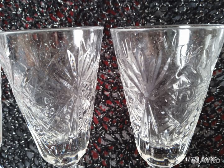 Хрустальные рюмки на ножке СССР