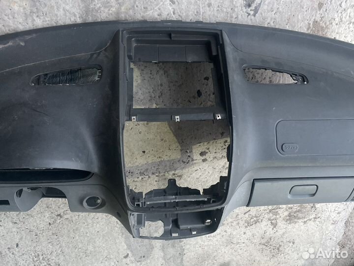 Панель парприз вито w639 639